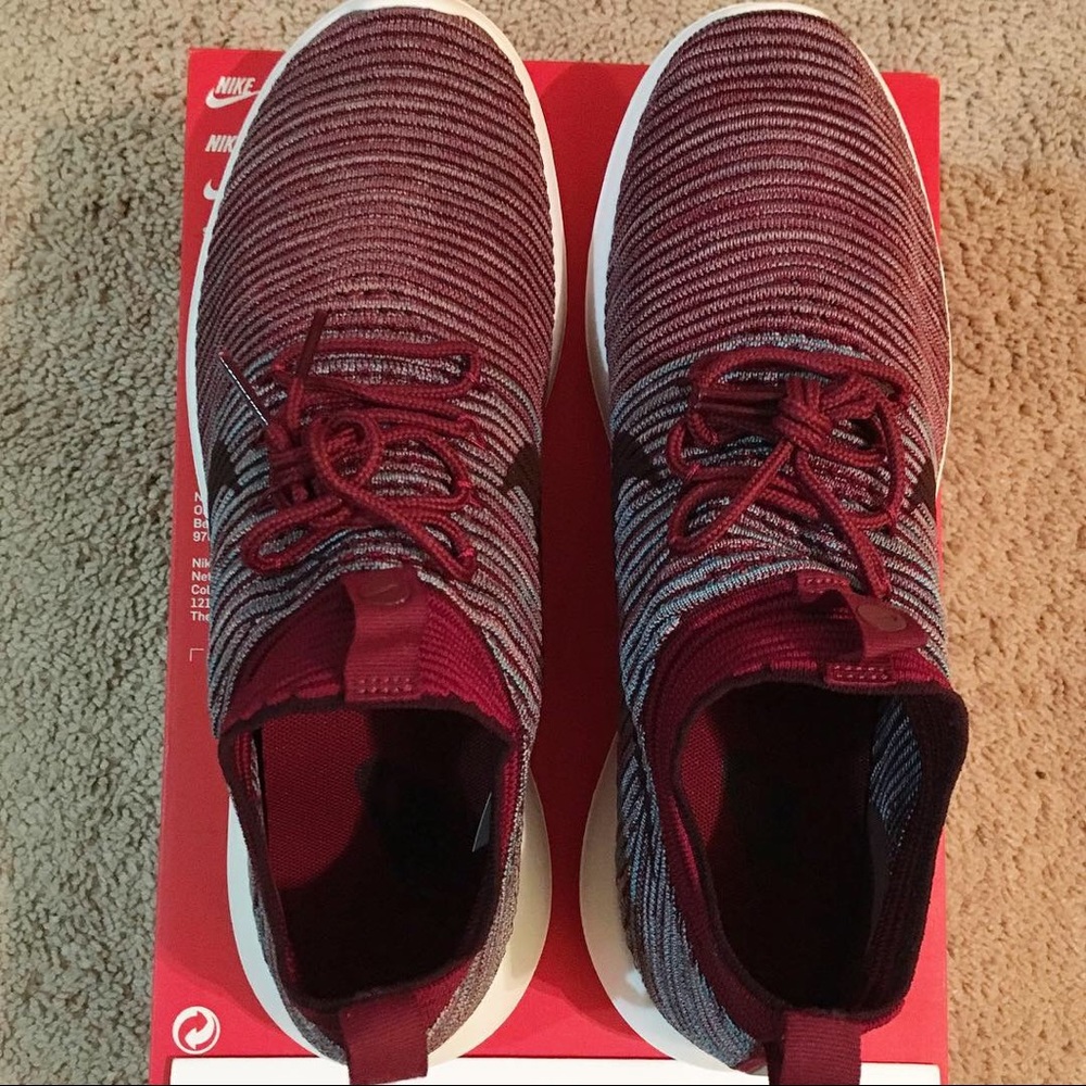 Men's Nike Roshe Two Flyknit V2 - Picture 6 of 6